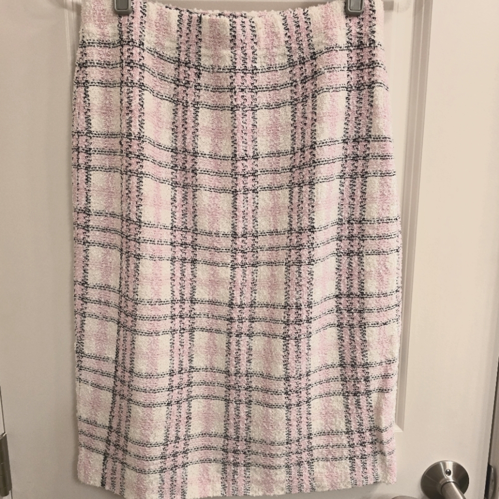 St. John Couture Skirt